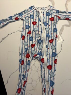 Caden Lane Bamboo Convertible Footie Pajamas – 12–18 Months – Valentine’s Day